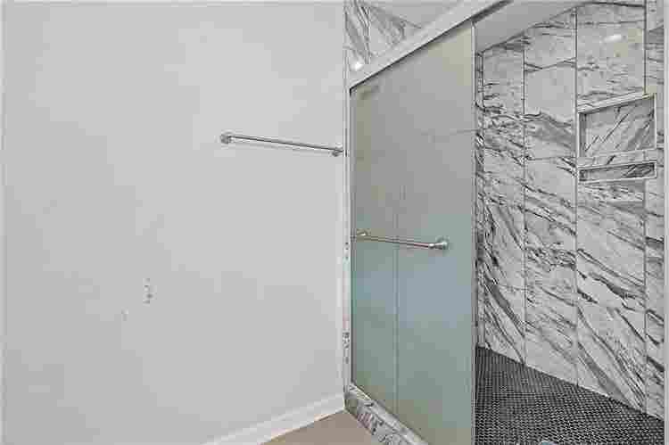 4 BR in Atlanta