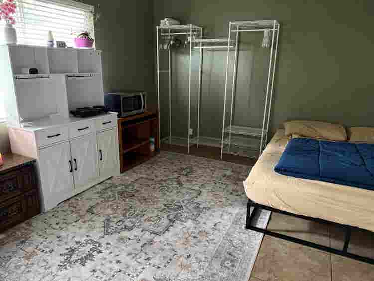 Room for rent