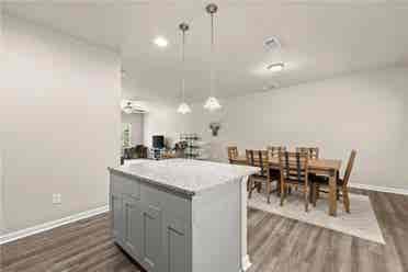 4 BR in Buford