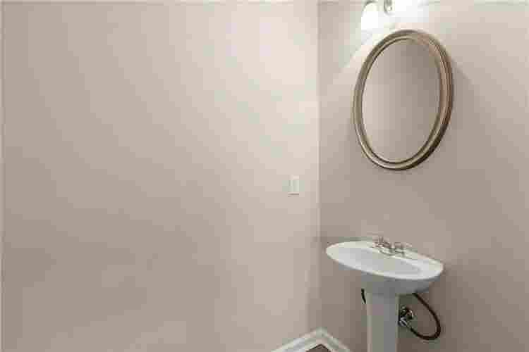 4 BR in Buford