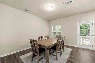 4 BR in Buford
