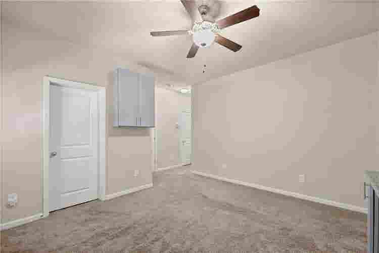 4 BR in Buford