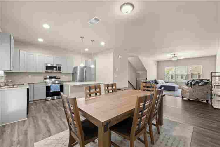 4 BR in Buford