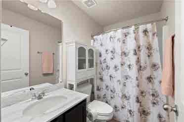 4 BR in Buford