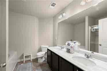4 BR in Buford