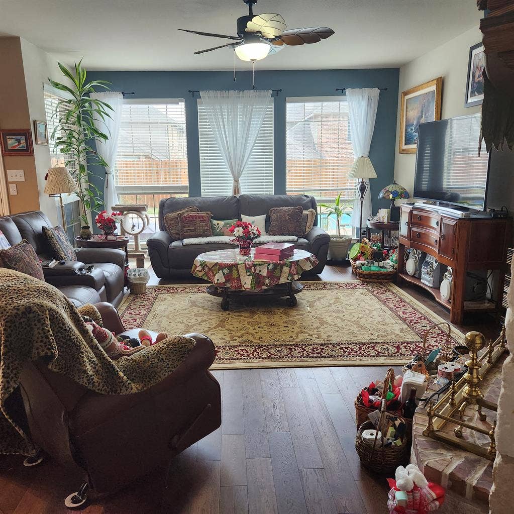 Relaxing, Quiet,and Peaceful Living