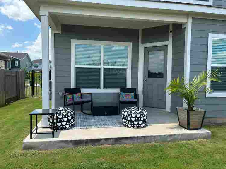 3 BR in Austin