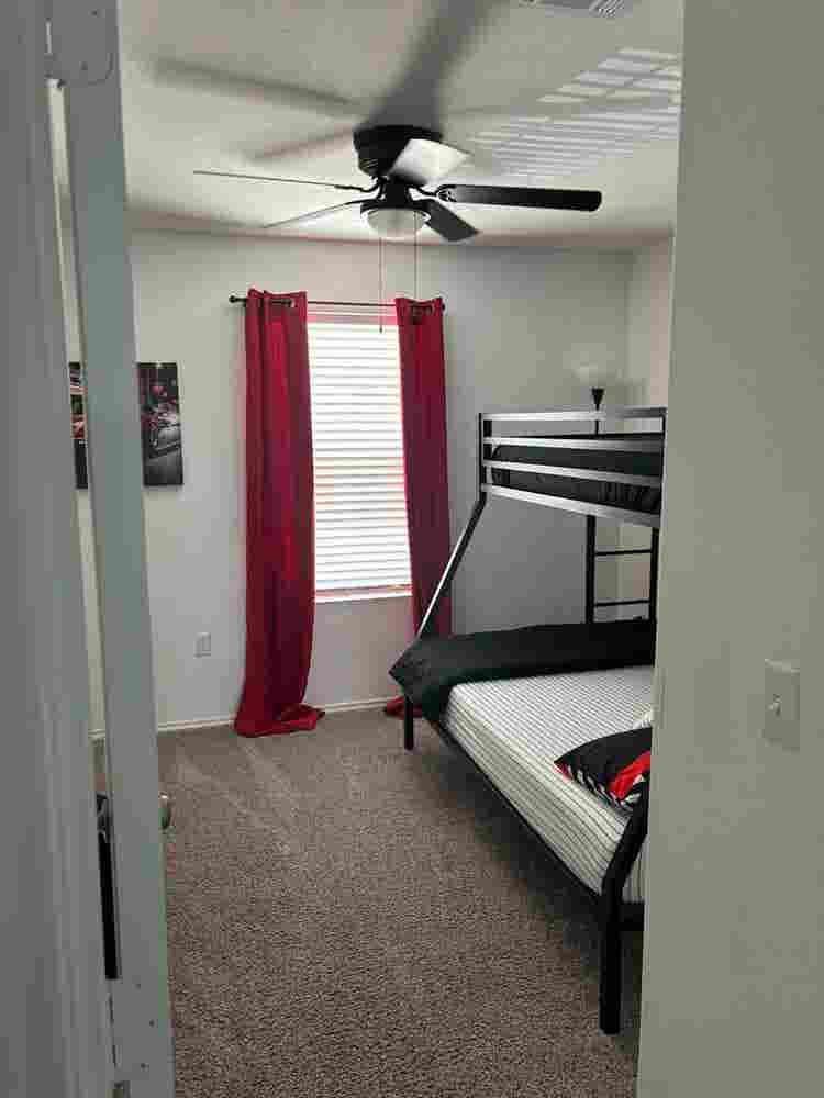 3 BR in Austin