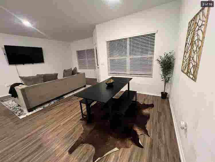 3 BR in Austin