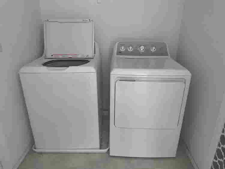 3 BR in Austin