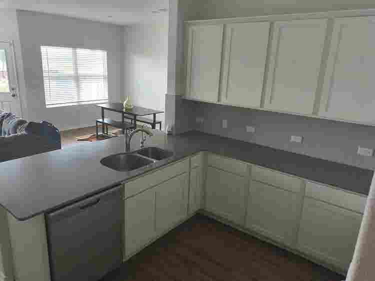 3 BR in Austin