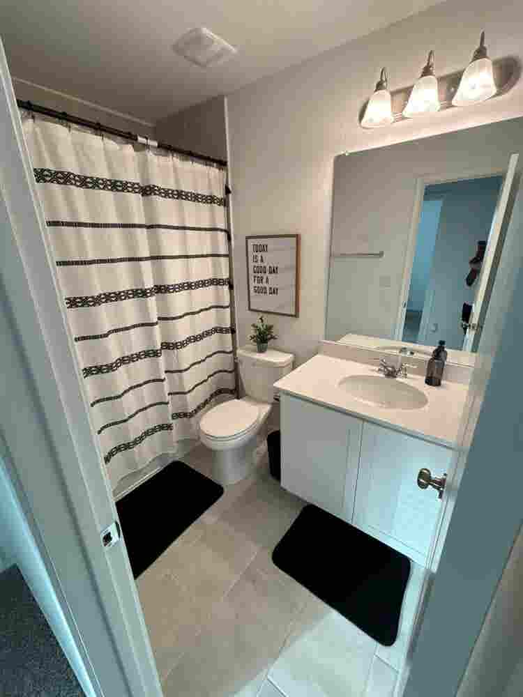 3 BR in Austin