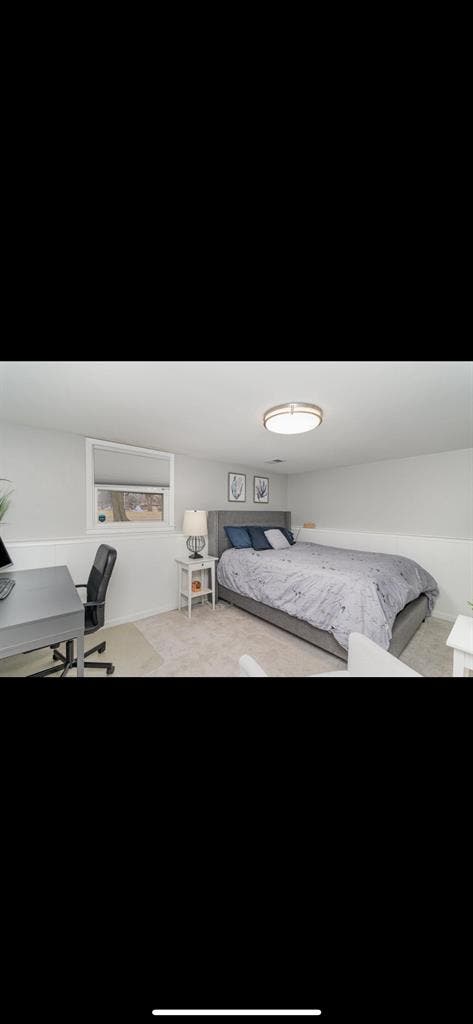 Nice private room in Mounds view