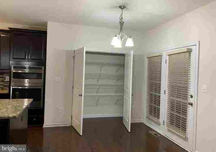 TOWNHOUSE FOR RENT
