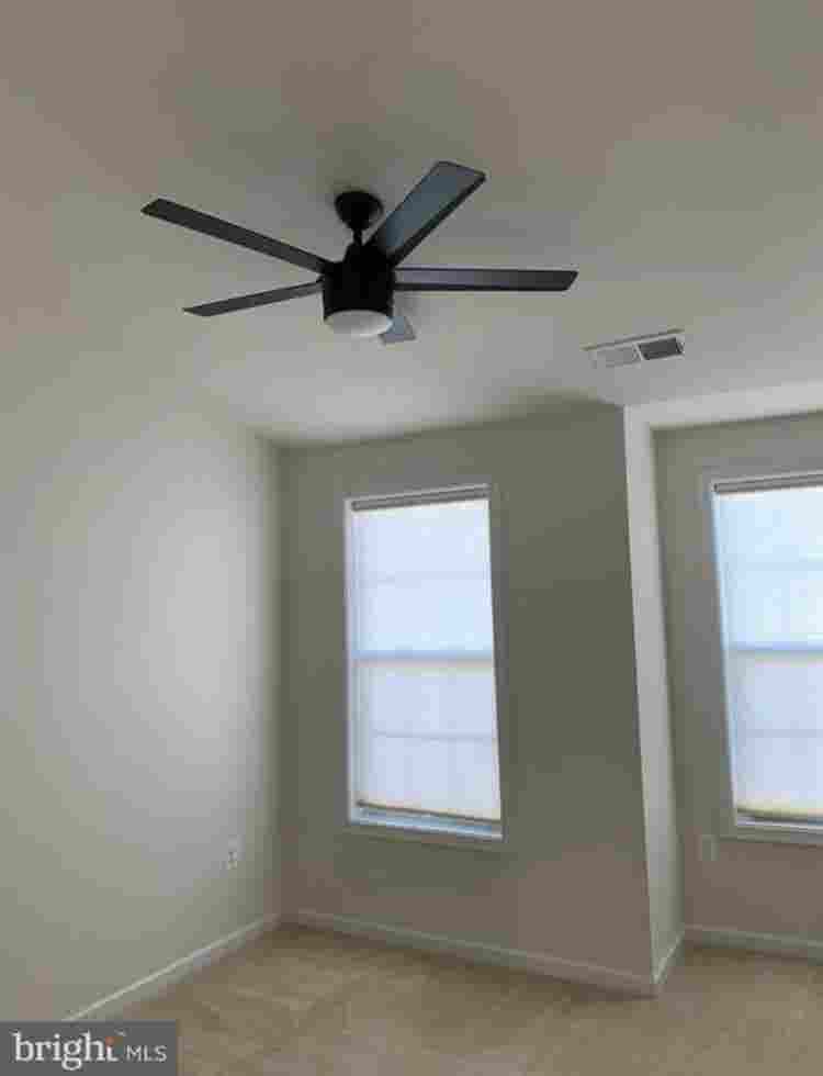 TOWNHOUSE FOR RENT
