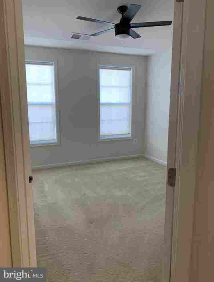 TOWNHOUSE FOR RENT