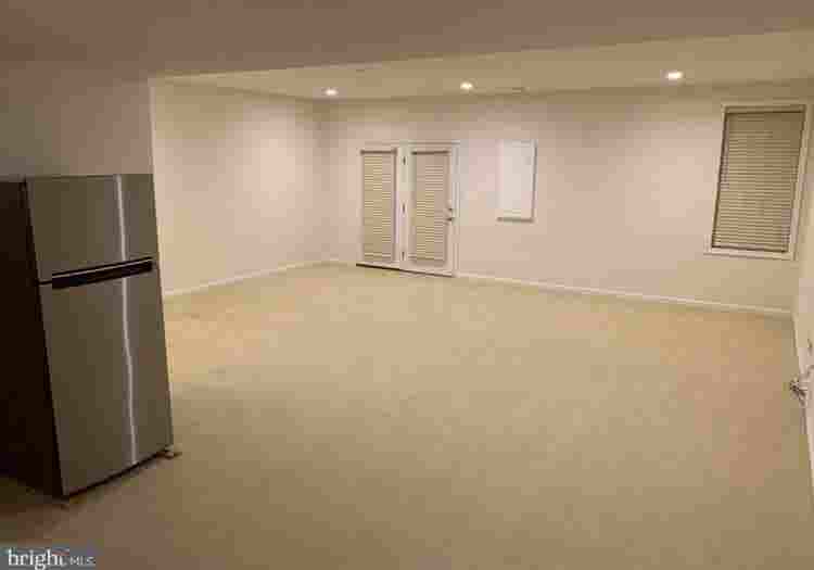 TOWNHOUSE FOR RENT
