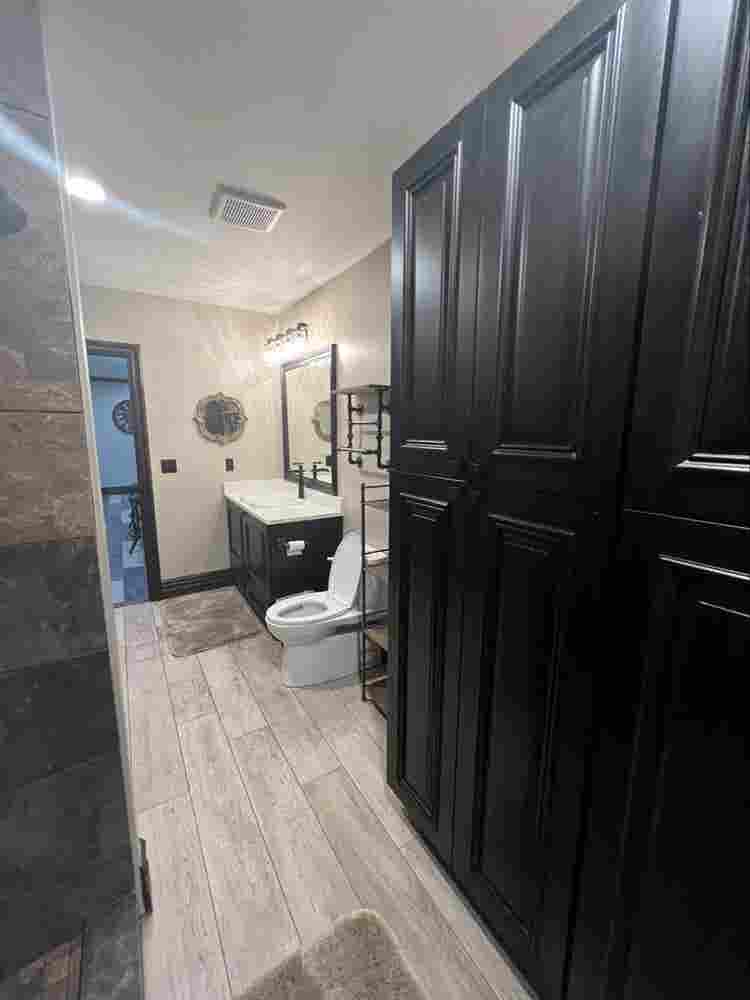 Furnished apt w/utilities