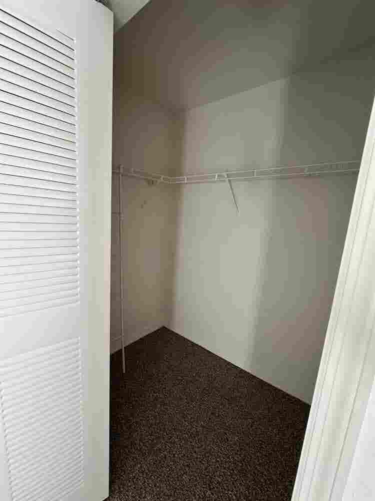 Room w/ private bathroom