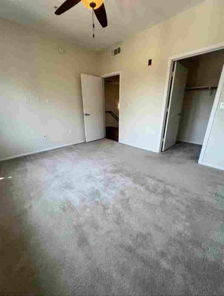 Private BD & BA in Beautiful Condo