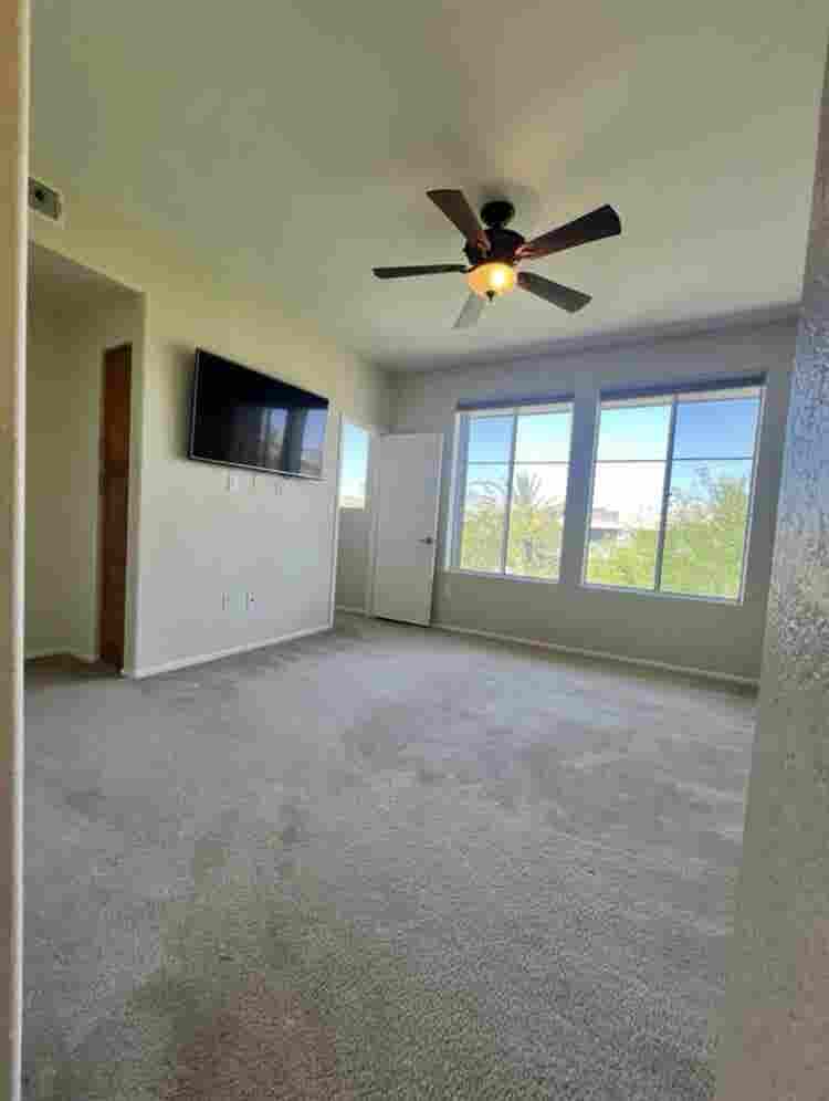 Private BD & BA in Beautiful Condo