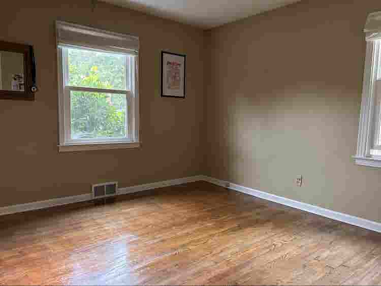 Looking for a nice, clean roommate