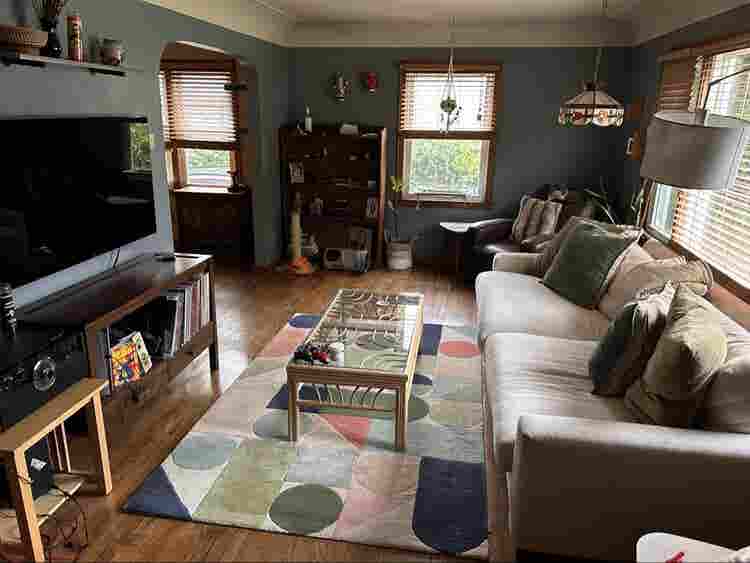 Looking for a nice, clean roommate