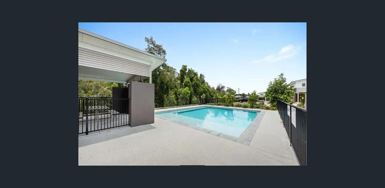 Townhouse to share in Nudgee