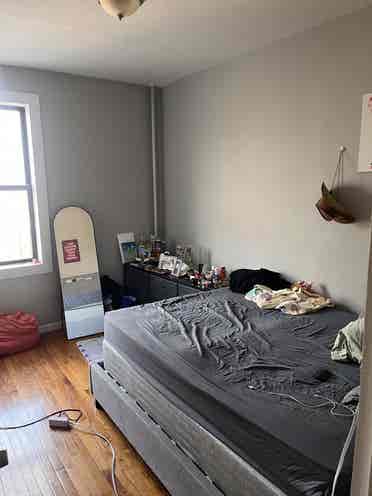 Room For Rent Belmont Bronx