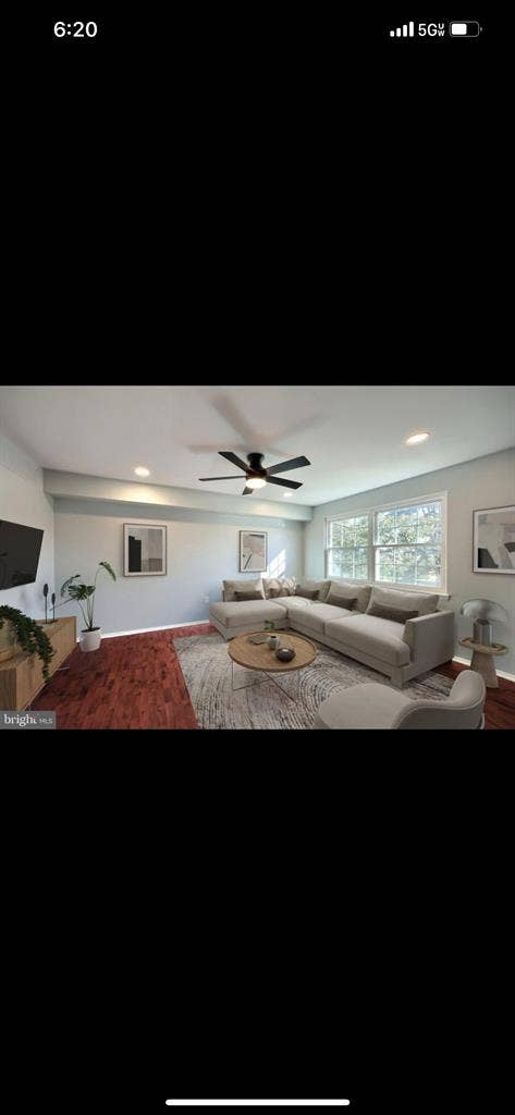 Looking for a Roomate