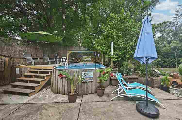 Room for rent in Murray hill