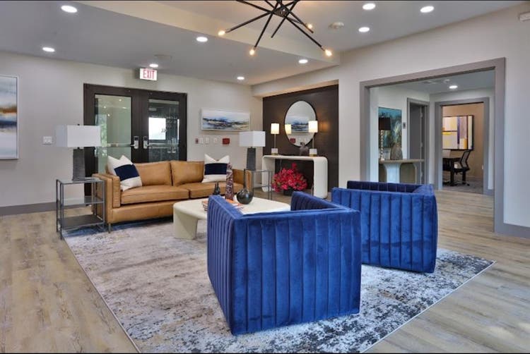 Private Room available for Relet