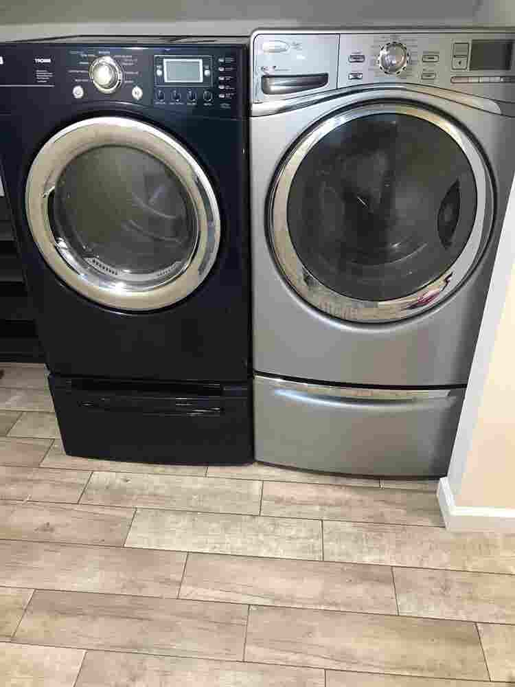 2 Bedroom  1Spacious Room Available