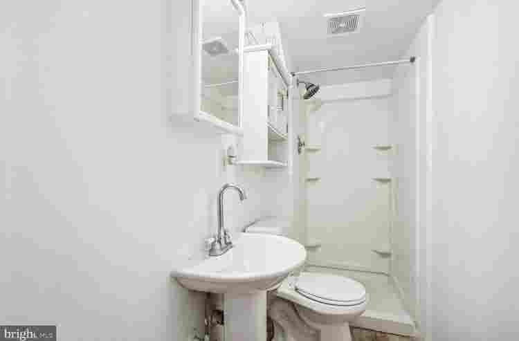 3 rooms for rent