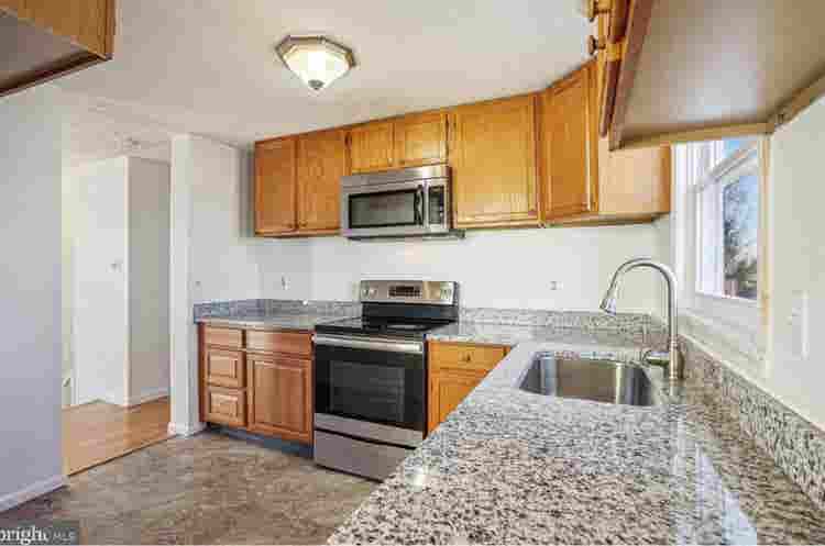 3 rooms for rent