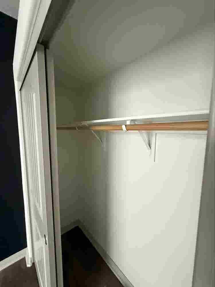 Luxury Private bth for rent