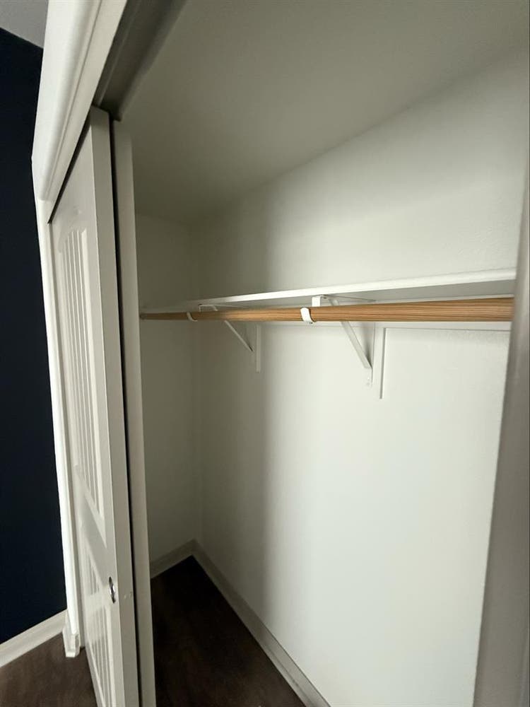 Luxury Private bth for rent