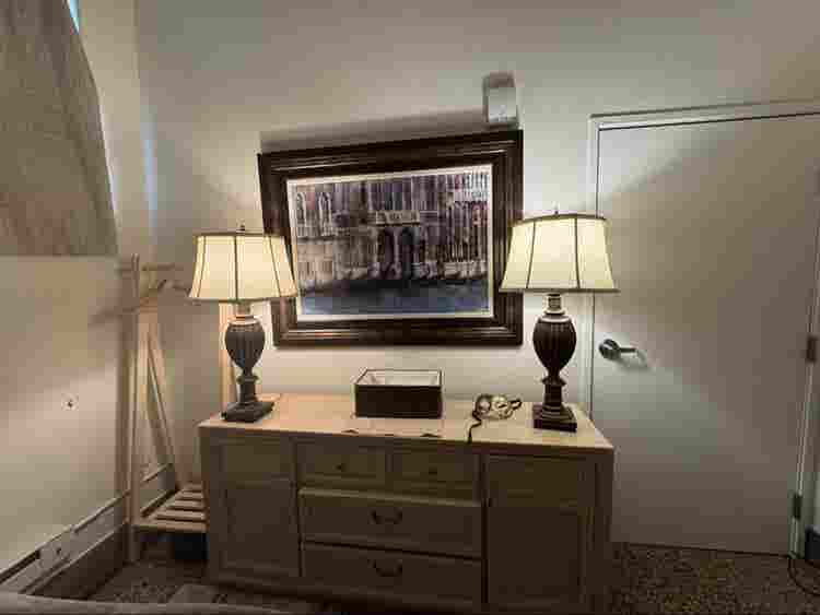 Englewood Denver room for rent