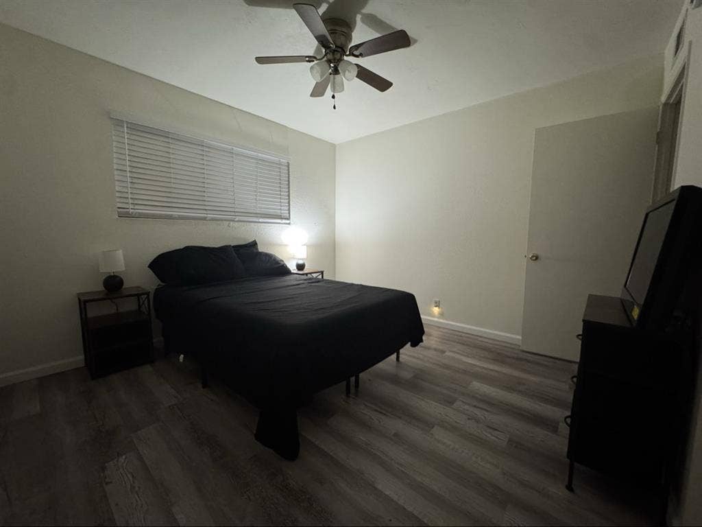 North Park Room available