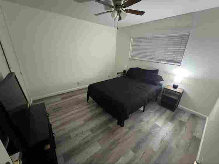 North Park Room available