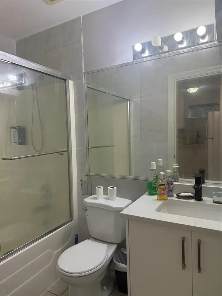 1Furnished Bedroom in 2BedR Suite