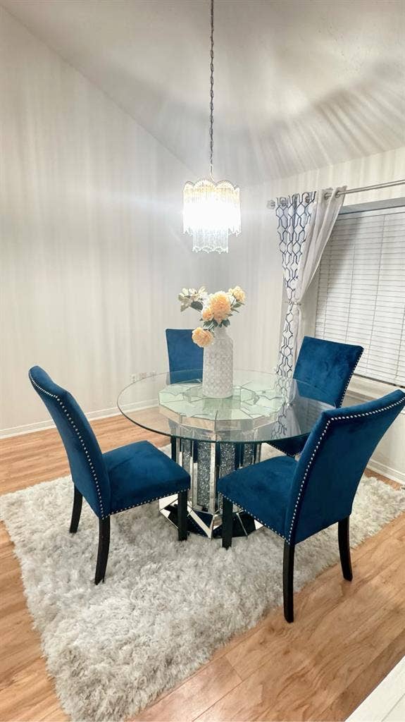 Charming Home for Rent in Sugarland