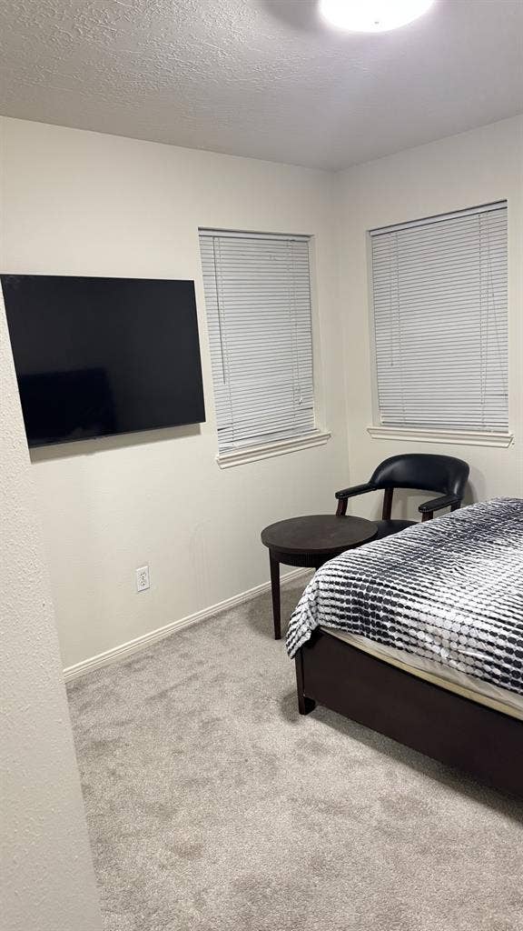 Charming Home for Rent in Sugarland