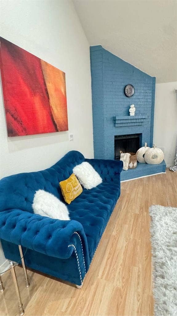 Charming Home for Rent in Sugarland