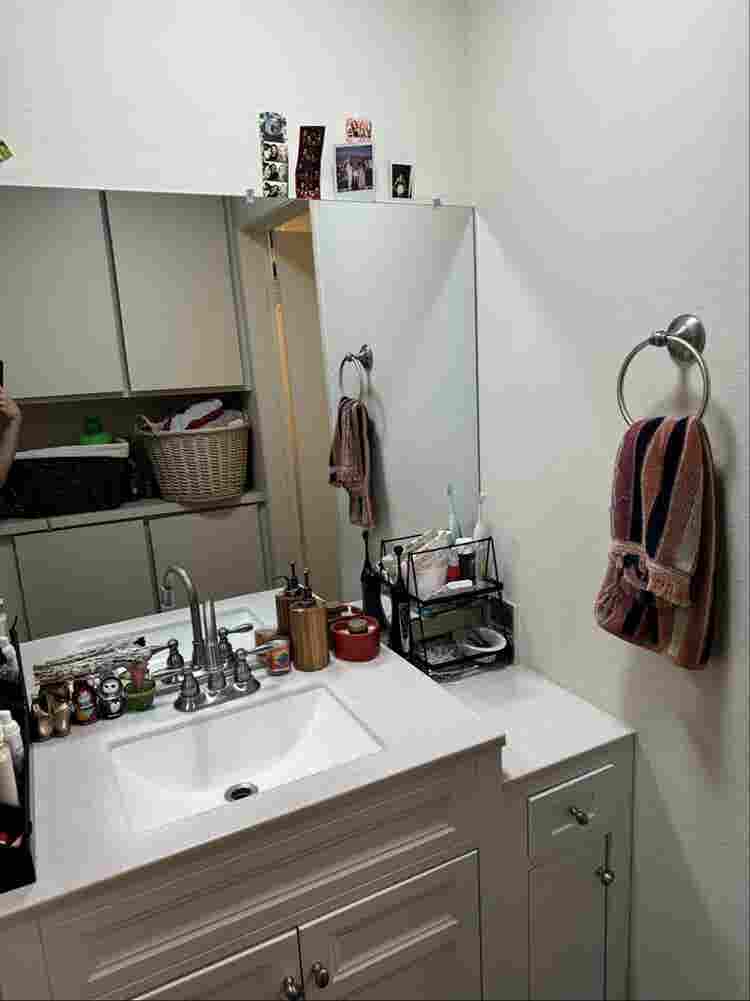 ROOMMATE NEEDED IN INGLEWOOD