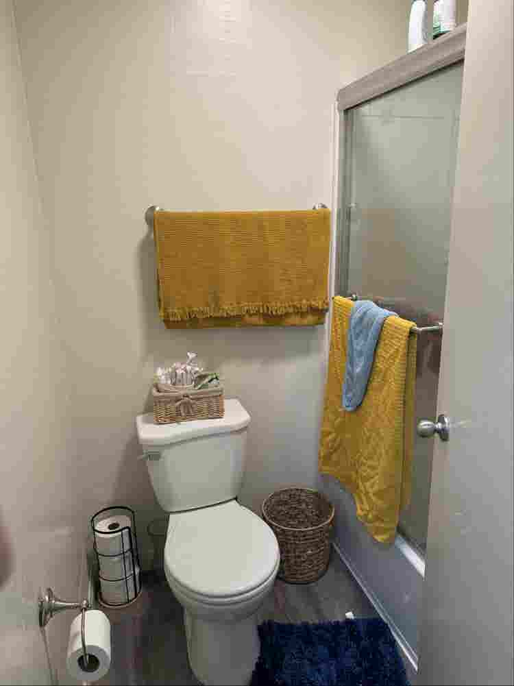 ROOMMATE NEEDED IN INGLEWOOD