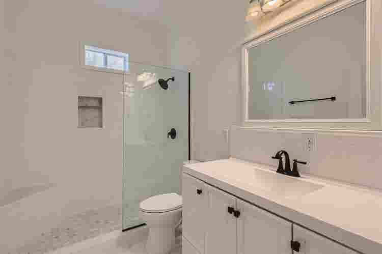 4 BR in San Antonio