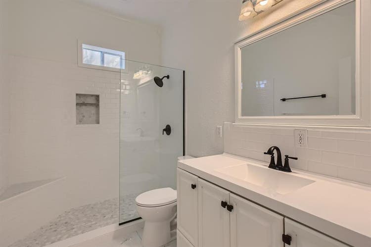 4 BR in San Antonio