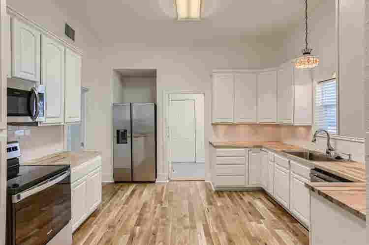 4 BR in San Antonio