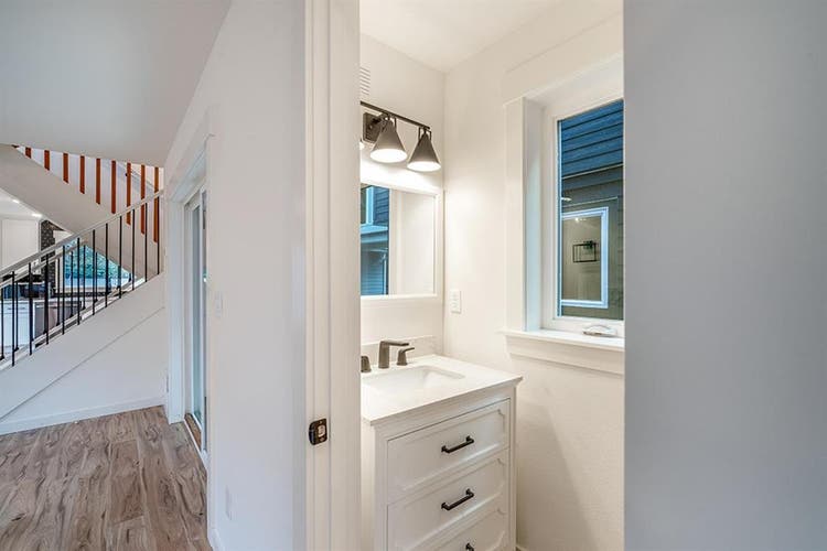 3 BR in Portland